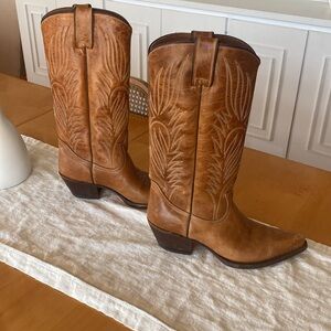 Steve Madden Lonestar Camel Leather Cowgirl Boots
